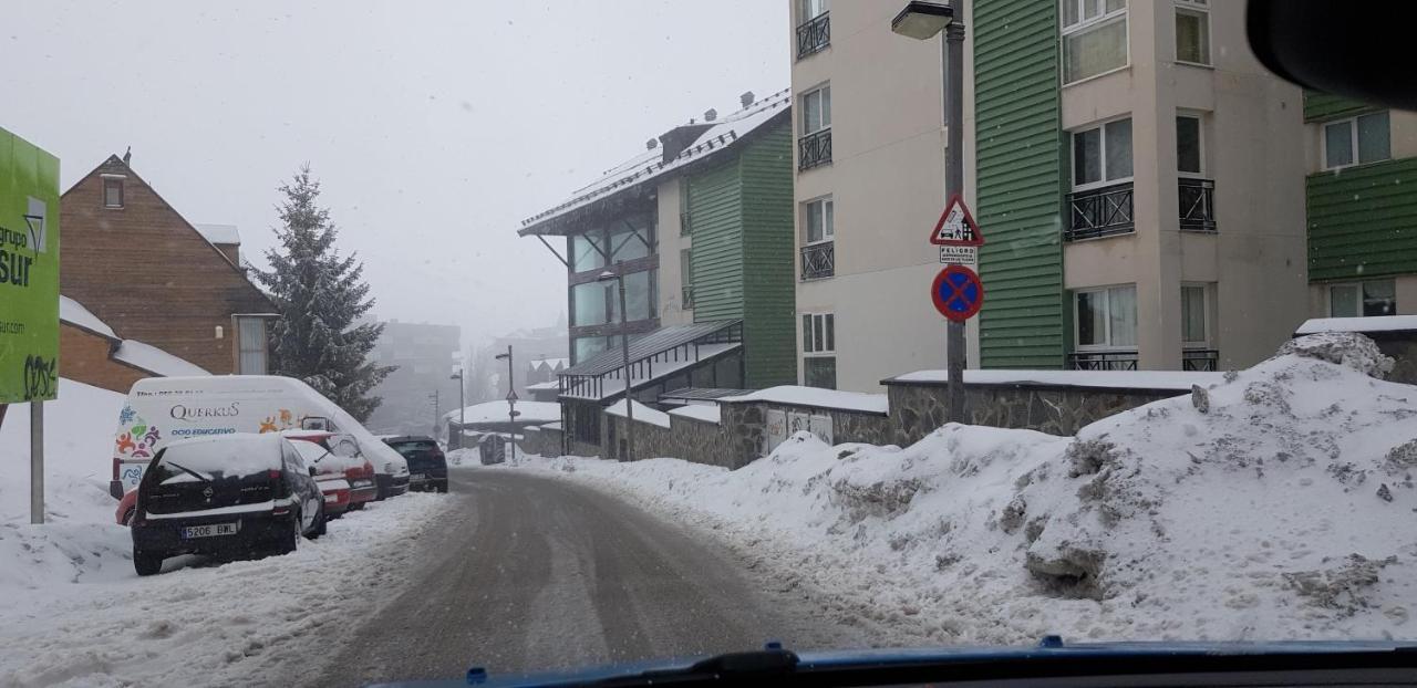 Apartamento Edificio Serraneu. Sierra Nevada. Granada Екстериор снимка