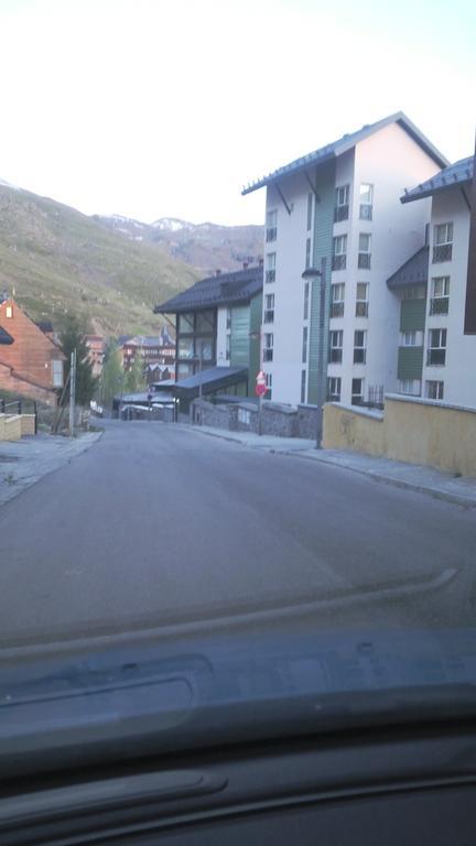 Apartamento Edificio Serraneu. Sierra Nevada. Granada Екстериор снимка